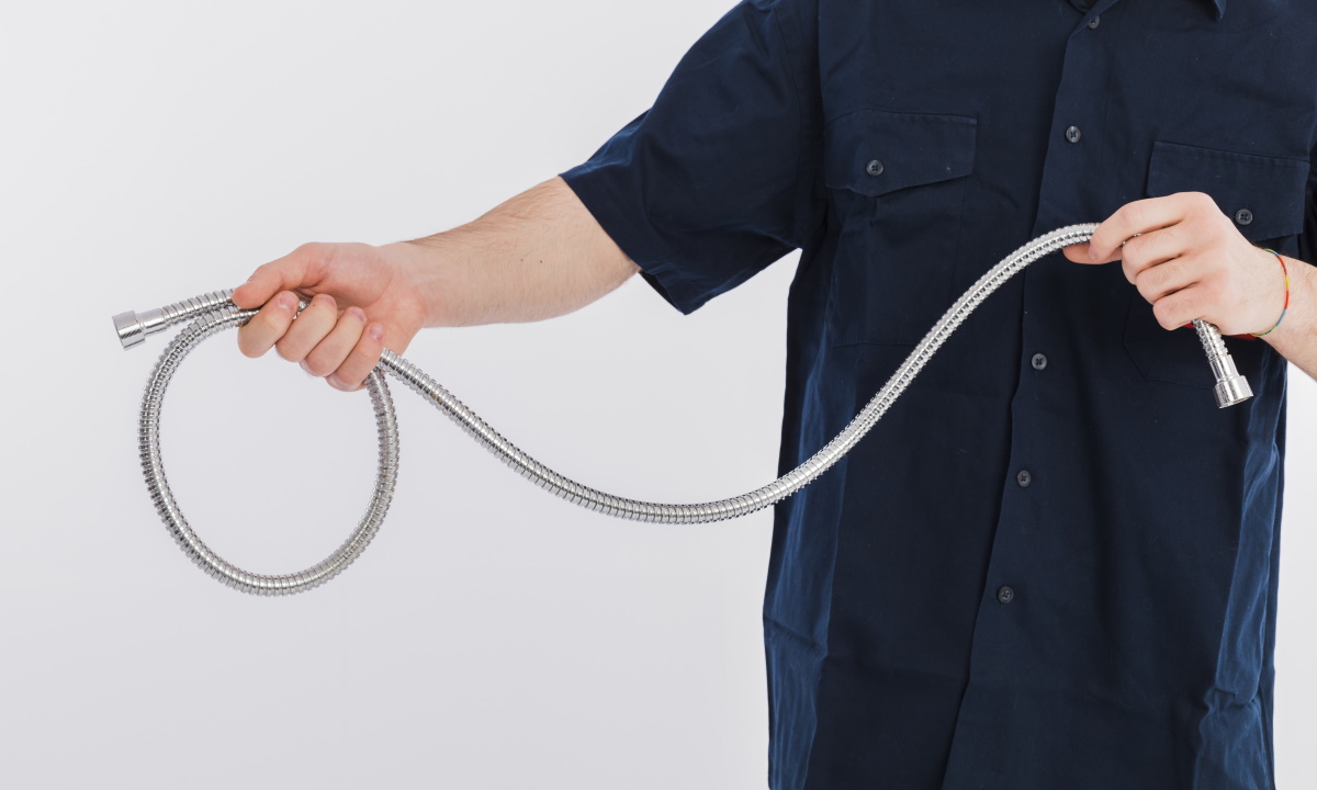 Risks of DIY plumbing work